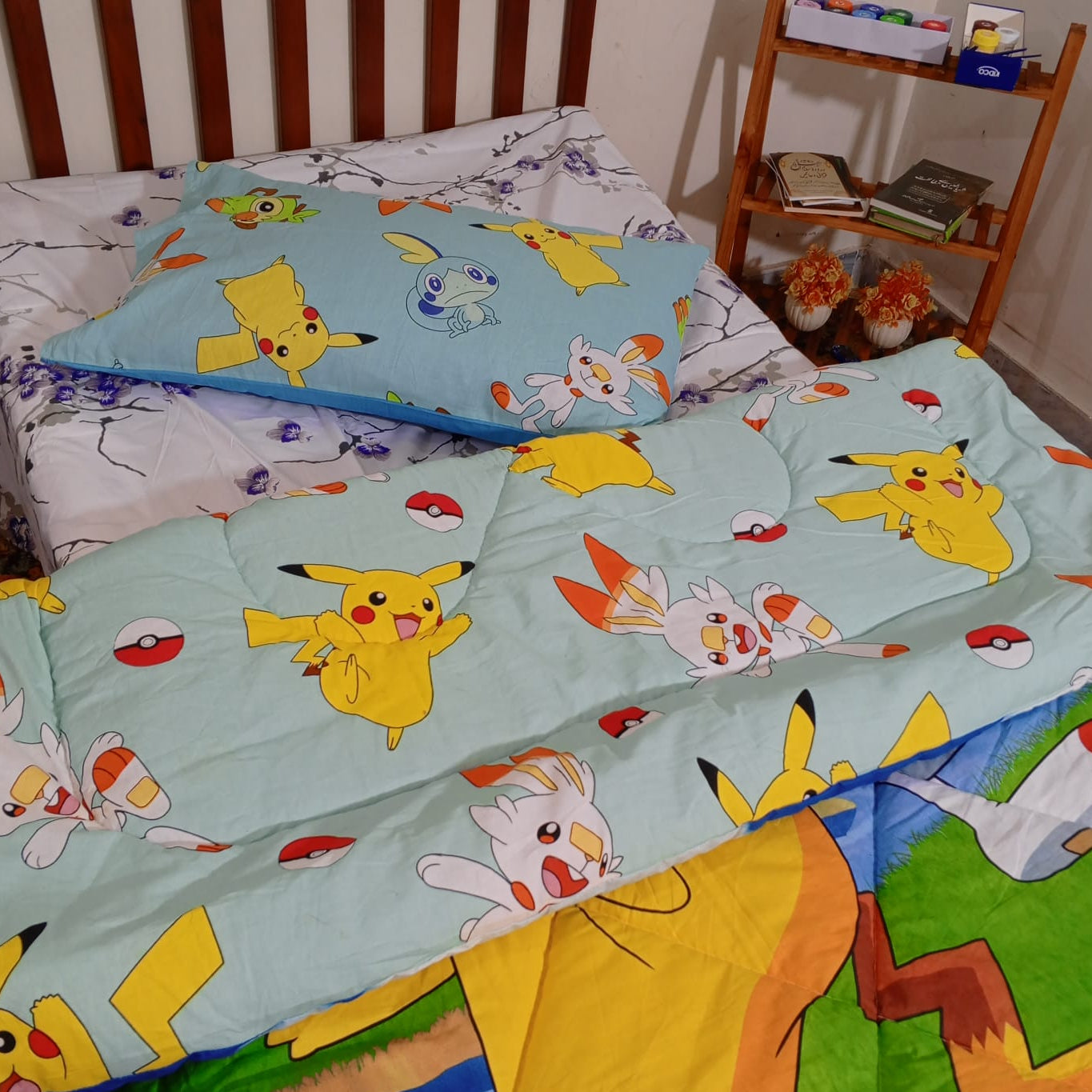 Pokémon Adventure & Comfort Quilt With Green Edition