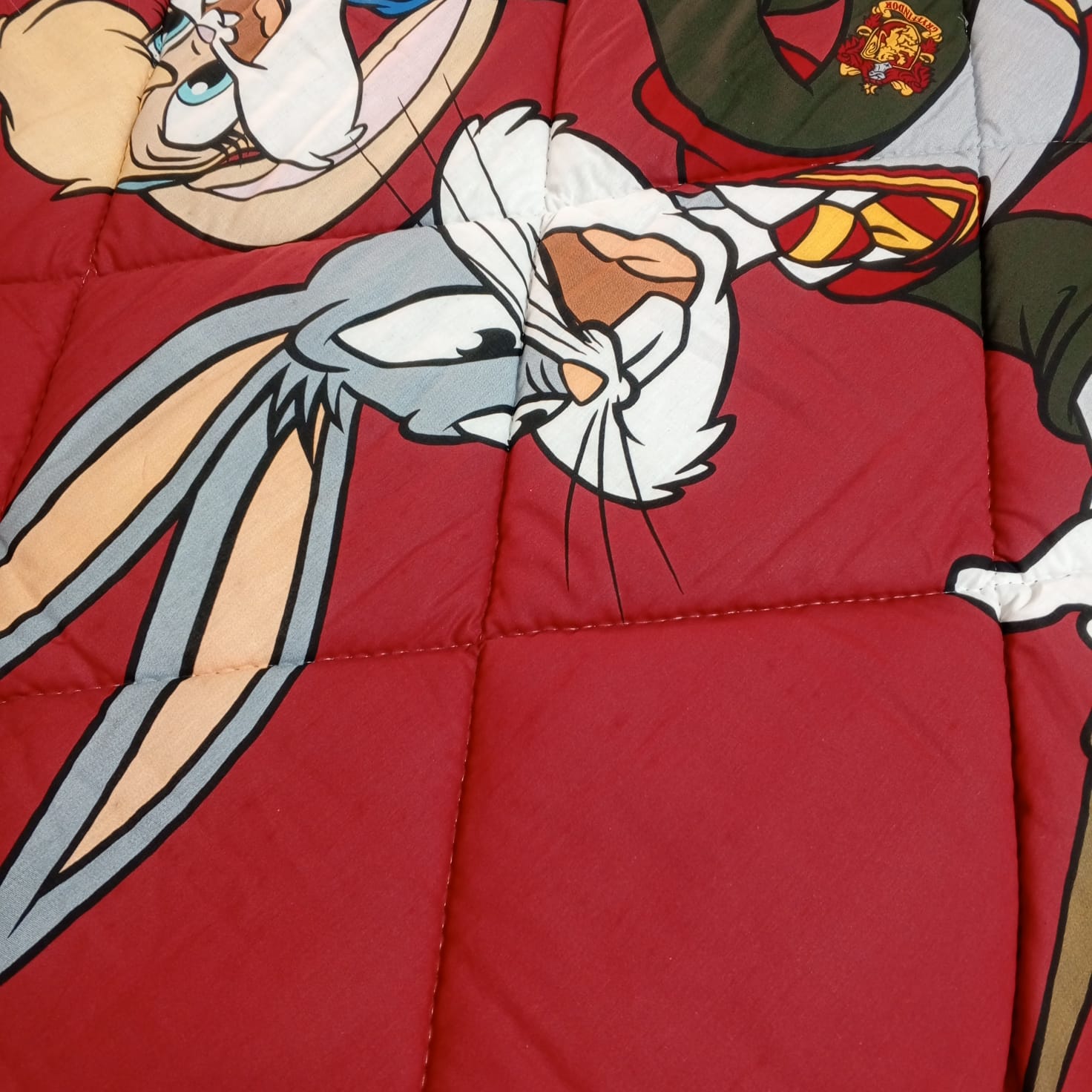 Warner Bros Quilt with Classic Dreams Edition - Elore